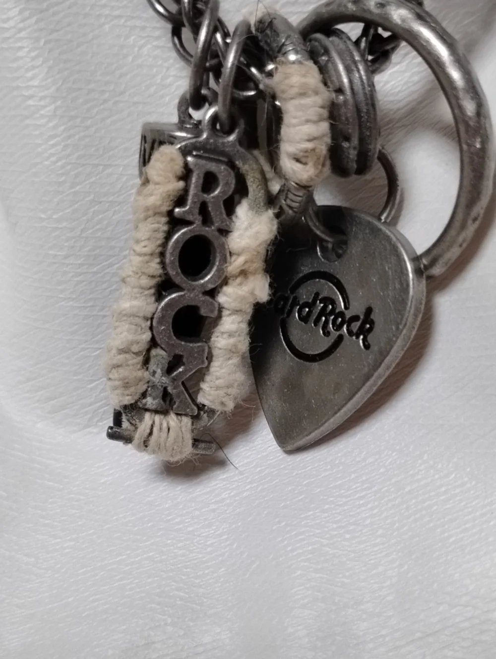 Hard Rock Cafe Silver-Tone Charm Chunky Chain Necklace Adjustable